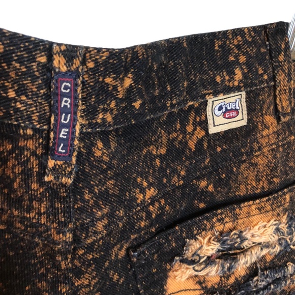 Cruel Girl bleached shredded distressed cutoffs - Picture 5 of 9